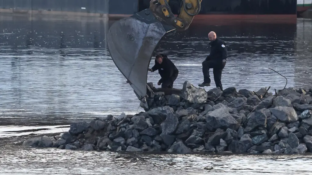 dc8ea6afbae5d3e1cac0d1b75adad6c6