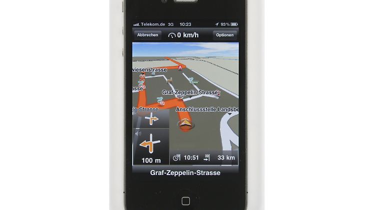 Nach Meinung der Tester leiden Smartphones an zu kleinem Display und schwächeren Fahranweisungen.