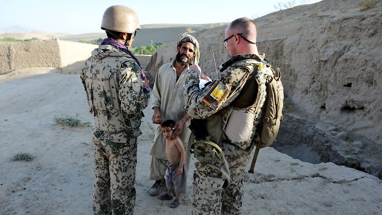 Die Bundeswehr beschäftigt derzeit noch 300 Ortskräfte in Afghanistan.