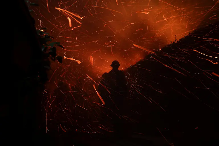 99c69ce498aeb80db9b53d106fc85af3