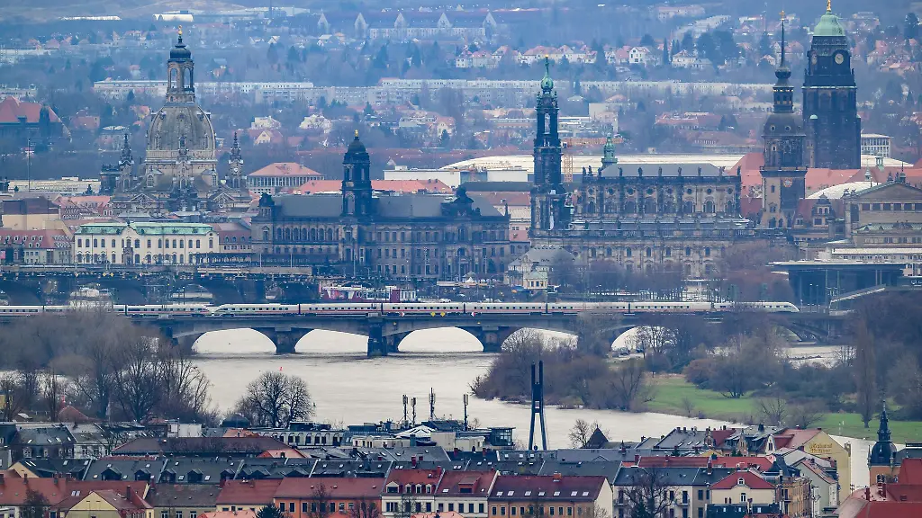 Die-Dresdner-Bevoelkerung-ist-2024-um-0-2-Prozent-gewachsen-Archivbild