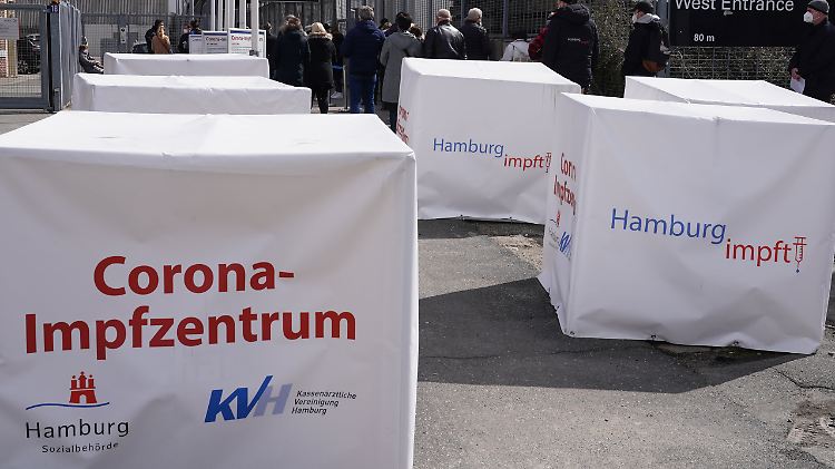 Hamburg macht für drei Tage allen Menschen über 60 ein Impfangebot.
