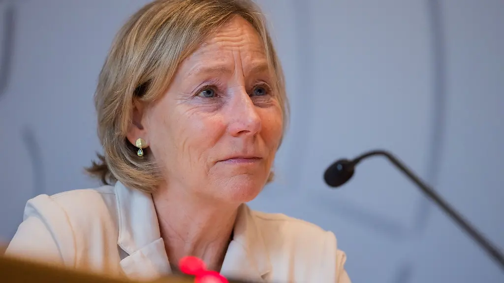 Bettina-Gayk-Landesbeauftragte-fuer-Datenschutz-fordert-die-Landesregierung-auf-das-Polizeigesetz-grundlegend-zu-ueberarbeiten