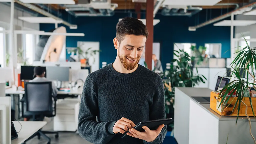 Wie-zufrieden-bin-ich-mit-meinem-Beruf-Statt-nur-aufs-Bauchgefuehl-zu-hoeren-sollte-man-eroertern-welche-Punkte-fuer-das-persoenliche-Jobglueck-nicht-verhandelbar-sind