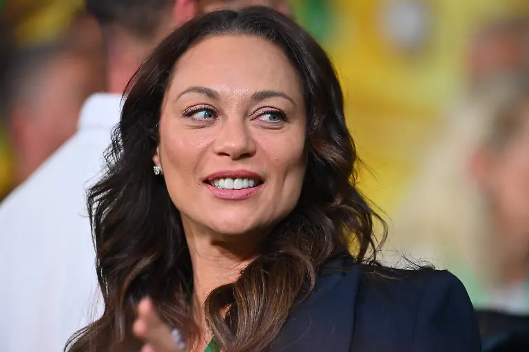 Lilly-Becker-neutral