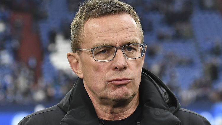 Ralf Rangnick kehrt wieder auf den Trainingsplatz zurück.