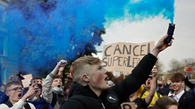 Proteste beim FC Chelsea.