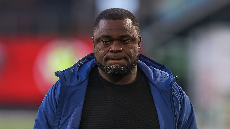 Gerald Asamoah, enttäuschte Schalke-Legende.