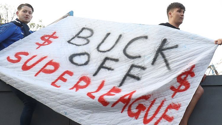 Die Ankündigung einer Super League hatte für Empörung unter den Fans der teilnehmenden Klubs gesorgt.