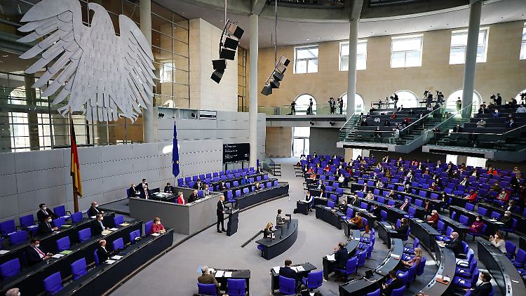 Der Bundestag kommt zwischen Sommerpause und Wahl nur noch ein Mal zusammen.