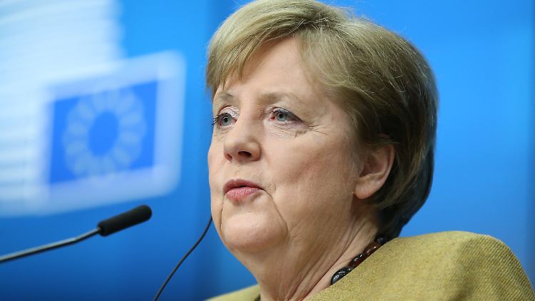 Zur in der Kritik stehenden Beschaffung von Corona-Impfstoff über Brüssel sagte Merkel: "Also, es ist echt nicht alles schief gelaufen".