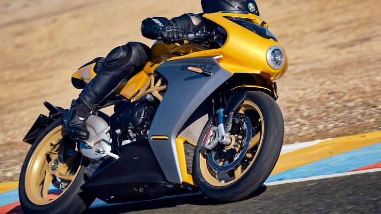 Die technischen Modifikationen der MV Agusta Superveloce betreffen Chassis, Motor und Elektronik.