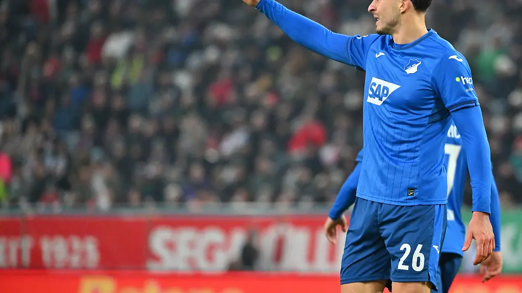 Zwei-Tore-im-Test-gegen-Augsburg-Haris-Tabakovic