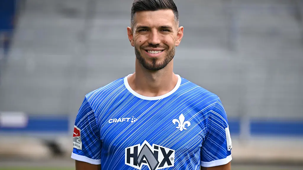 Verlaesst-die-Lilien-Klaus-Gjasula