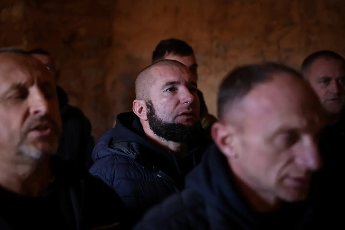 2025-01-03T080114Z-515434896-RC2DCBA8812X-RTRMADP-3-UKRAINE-CRISIS-GREECE-MOUNT-ATHOS