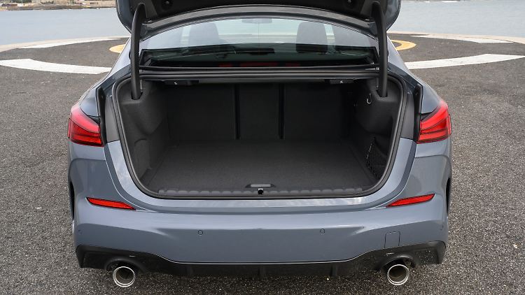 Mit einem Fassungsvermögen von 430 Litern bietet der Kofferraum des 2er Gran Coupé ein alltagstaugliches Maß.