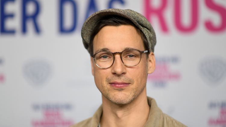 In "Doctor's Diary"  spielte Fitz einen Chirurgen, jetzt musste er selbst unters Messer.