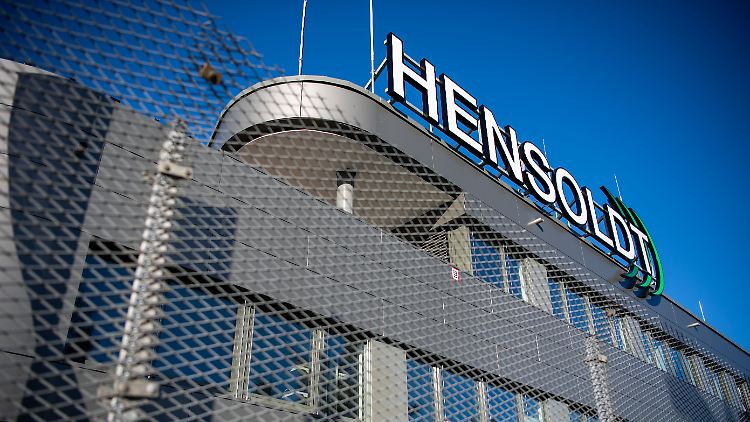 Die Firmenzentrale des Rüstungskonzerns Hensoldt in Taufkirchen bei München. Das multinationale Unternehmen ist spezialisiert auf Radare und Drohnen.