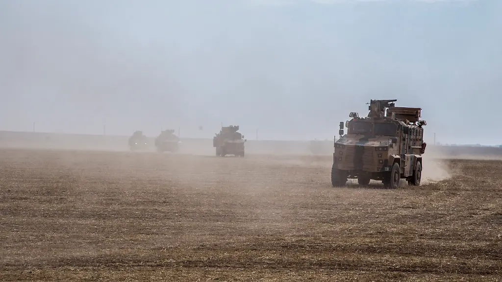 c830b360a169c68d2eb04caa58c05eb5