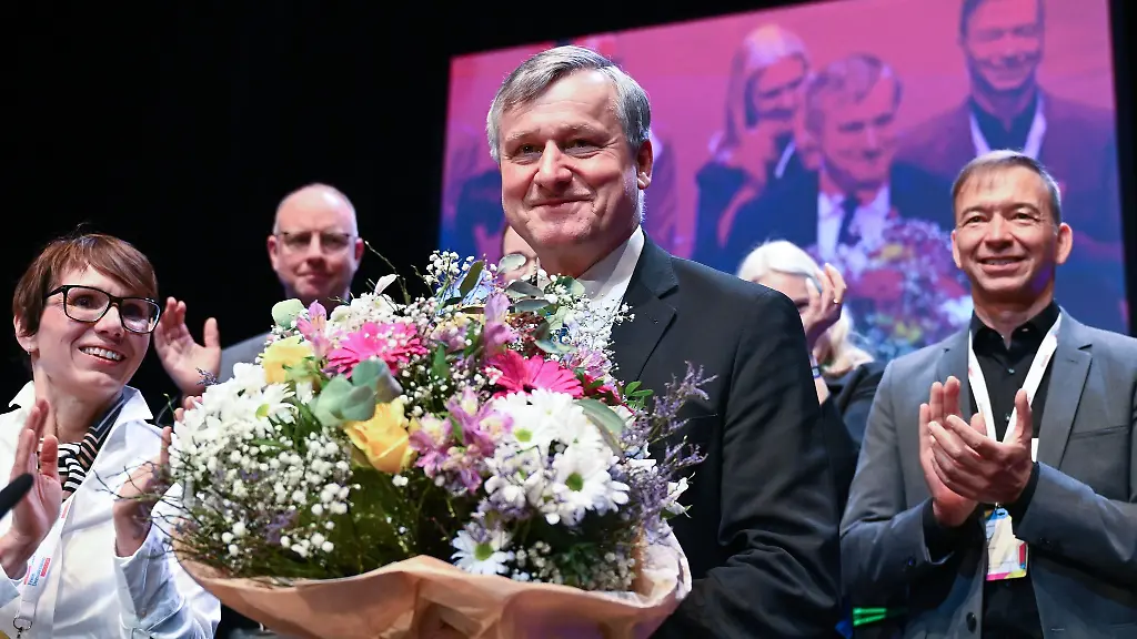 Der-alte-neue-starke-Mann-der-Suedwest-FDP-Hans-Ulrich-Ruelke