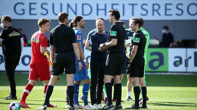 Für Manuel Gräfe gibt es am Wochenende viel Lob.