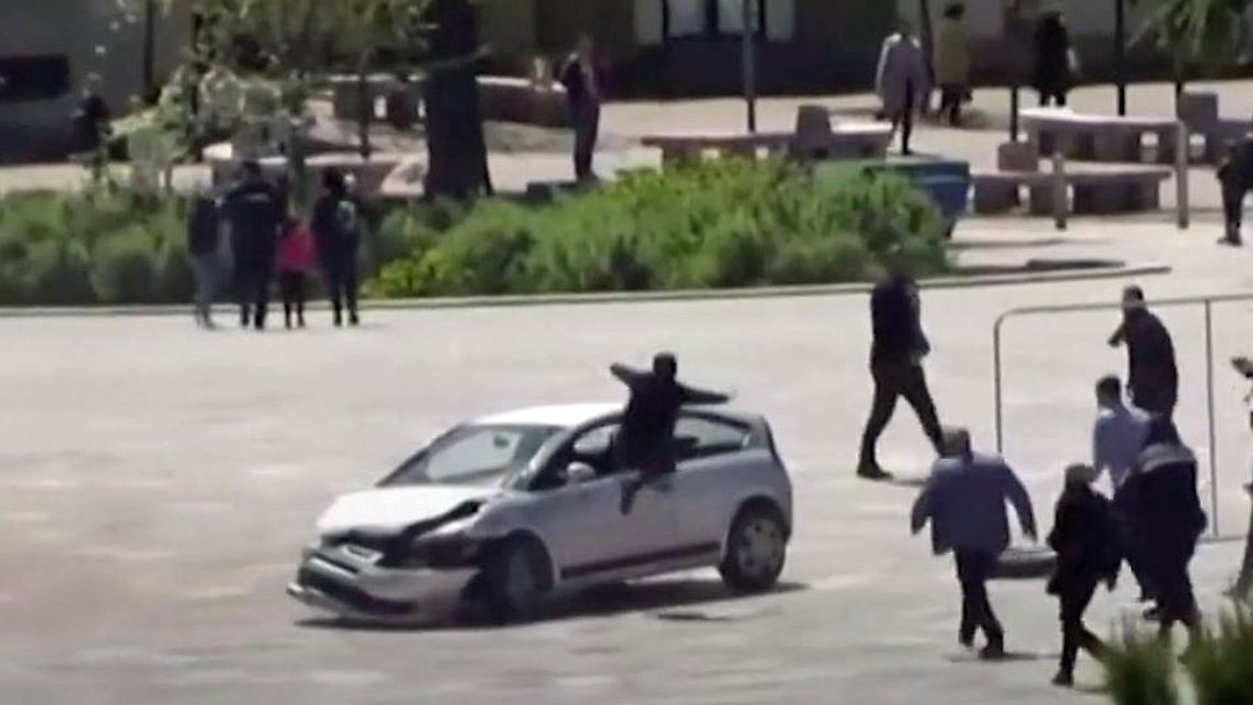 Amokfahrer_Albanien.JPG