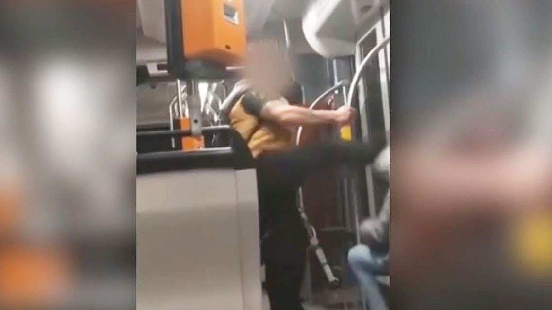 Erfurt_Attacke_Straßenbahn_Polizei.JPG