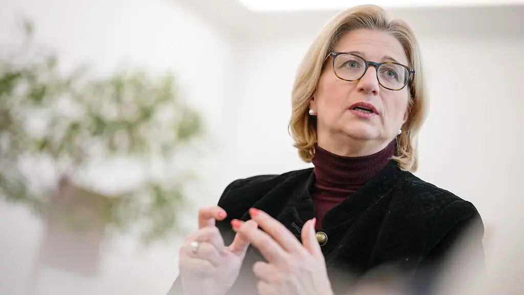 Die-Debatte-ueber-eine-moegliche-Rueckkehr-von-syrischen-Fluechtlingen-sollte-moeglichst-unaufgeregt-gefuehrt-werden-meint-Anke-Rehlinger-Archivbild