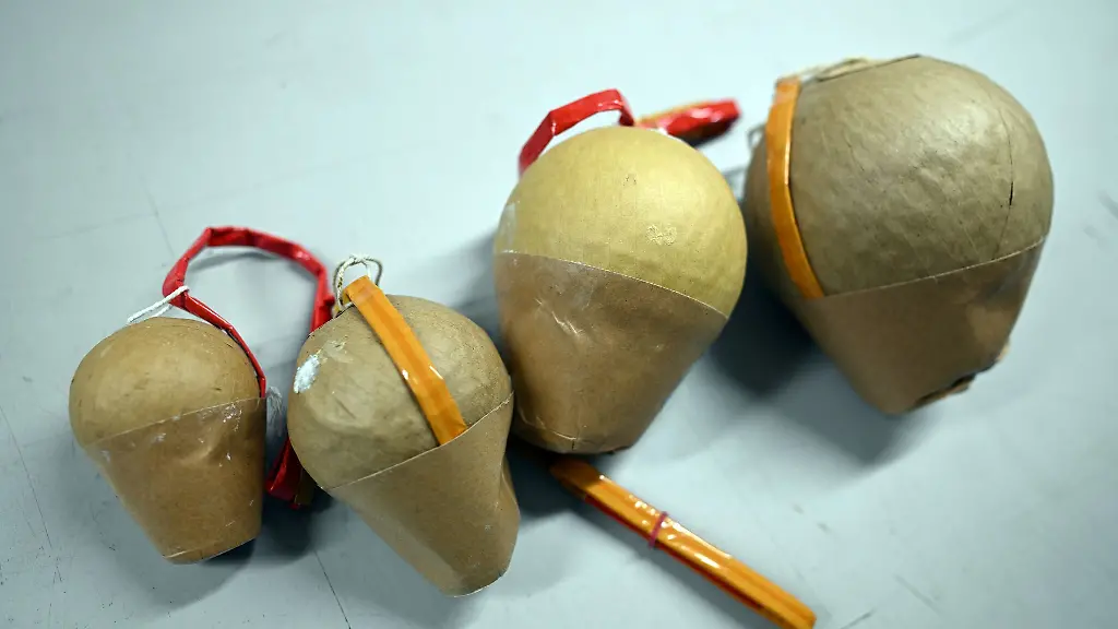 Die-Polizei-hat-vor-der-Silvesternacht-unter-anderen-Kugelbomben-aus-der-Verkehr-gezogen