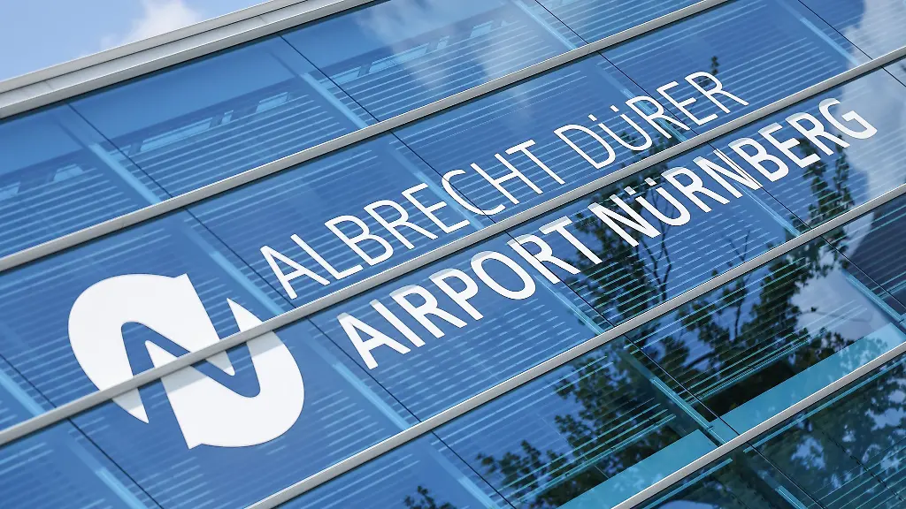 Erstmals-seit-2019-verzeichnete-der-Flughafen-Nuernberg-wieder-mehr-als-vier-Millionen-Passagiere