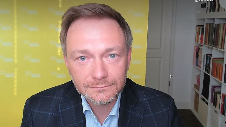 Christian Lindner_Frühstart.JPG