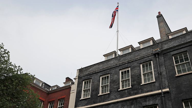 In den oberen Stockwerken der Downing Street 11 befindet sich die Privatwohnung des Premierministers.