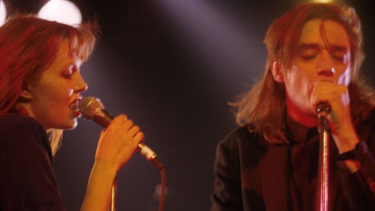 Anita Lane sang mit Blixa Bargeld bei der Band Die Haut.