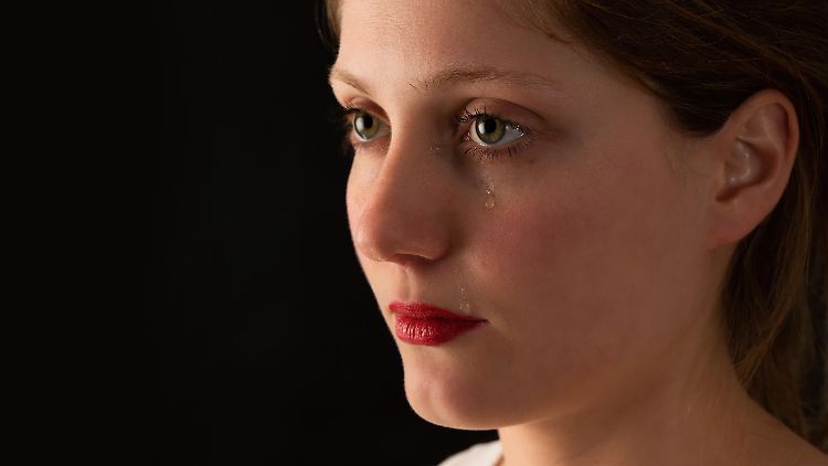 Frauen weinen öfter und länger als Männer.