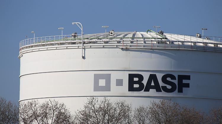 Schwung aus dem Abschlussquartal mitgenommen: BASF erwartet weiteres Wachstum. 