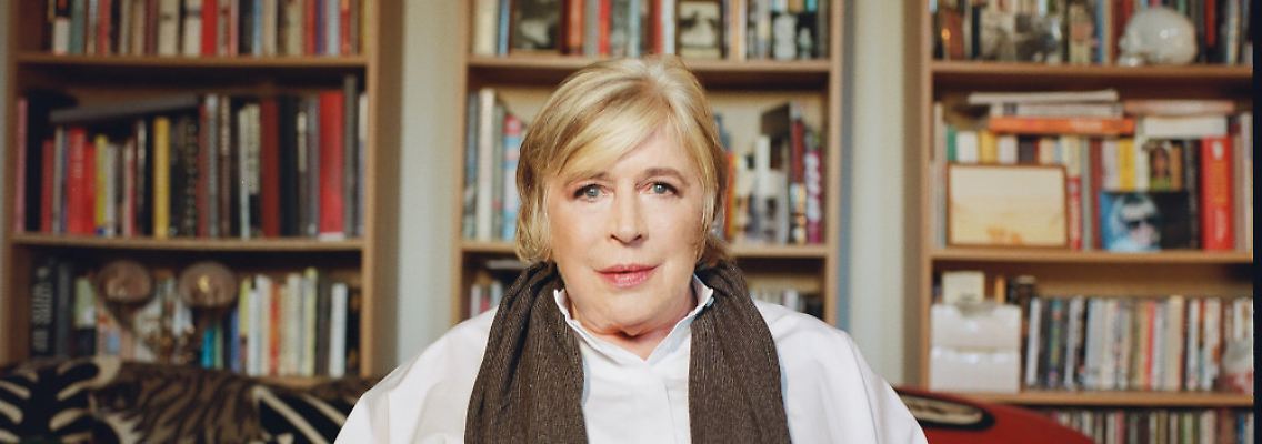 Marianne-Faithfull-2-Photo-Credit-Rosie-Matheson-1000px.jpg