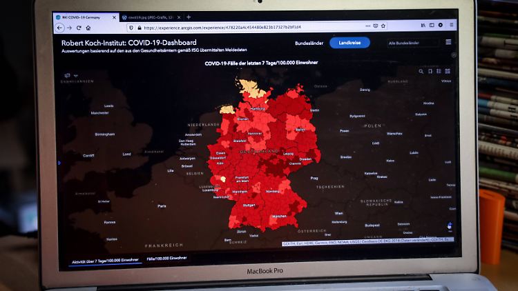 Alles auf Rot: Fast alle Kreise in ganz Deutschland liegen über der 100er-Inzidenzschwelle.