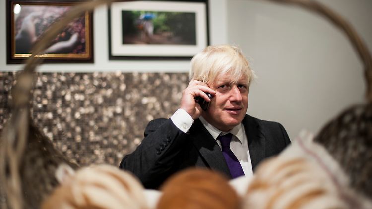 Mit nur wenigen Klicks war es offenbar jedem Briten über Jahre möglich, den Premier auf seinem persönlichen Handy anzurufen. 