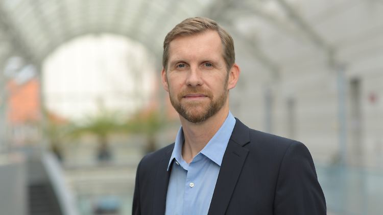 Leif Erik Sander ist Leiter der Forschungsgruppe Infektionsimmunologie und Impfstoffforschung an der Berliner Charité.