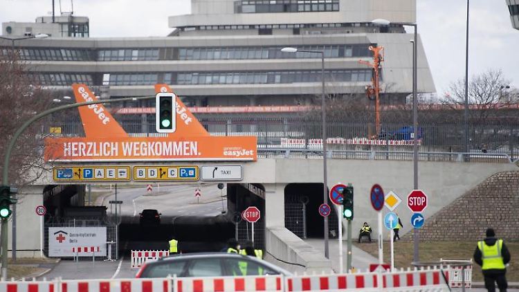 Der ehemalige Flughafen Berlin-Tegel. Dort soll künftig eine Hochschule einziehen, auf dem Gelände sollen Wohnungen gebaut werden.