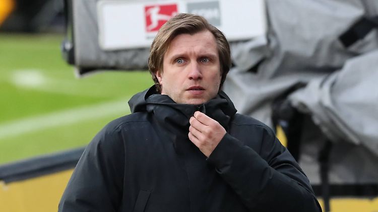 Markus Krösche hat große Aufgaben vor sich.