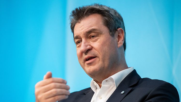 "Technologieparks und Universitäten sind zukunftsorientierter als Kohlereviere", sagt Söder. "NRW macht das ja erfolgreich vor."