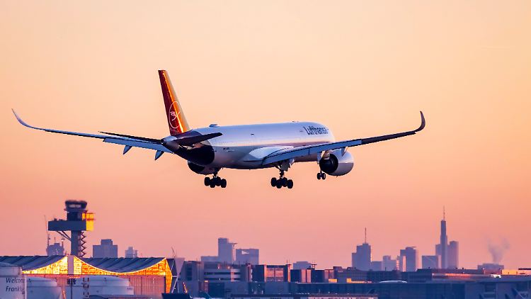 Unter anderem fünf Airbus A350-900 sollen die Lufthansa-Flotte verstärken.