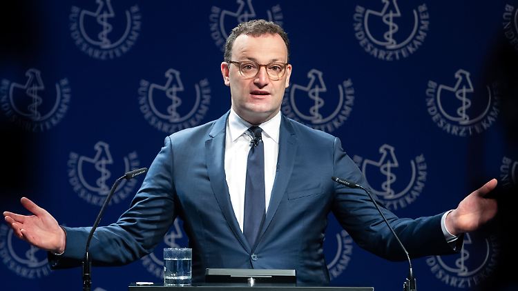 Für den gesamtgesellschaftlichen Impferfolg ist noch ein bisschen Überzeugungsarbeit vonnöten, glaubt Gesundheitsminister Spahn.