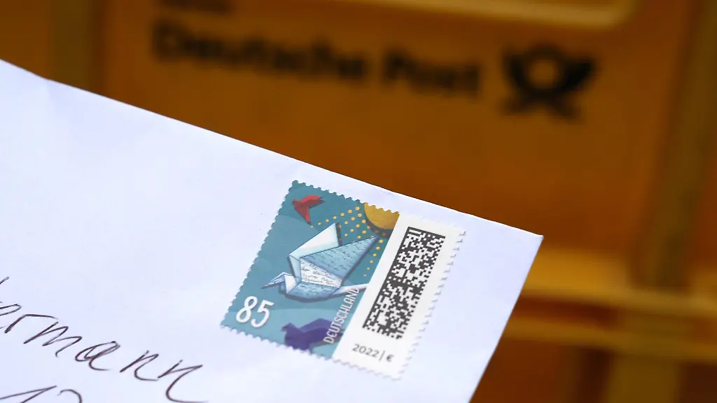 Das-Porto-fuer-Standardbriefe-wird-2025-teurer