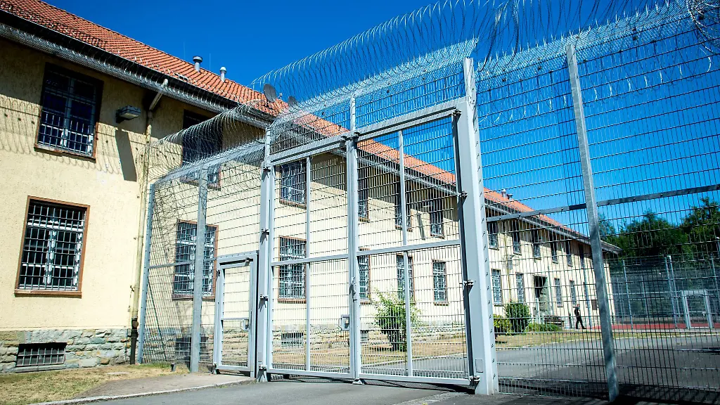 In-Niedersachsens-Abschiebegefaengnis-in-Langenhagen-waren-zuletzt-32-von-48-Plaetzen-belegt