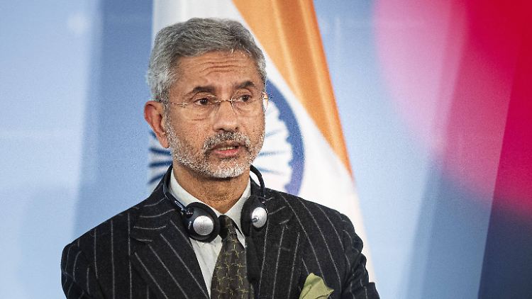 Außenminister Subrahmanyam Jaishankar schrieb auf Twitter von möglichen Corona-Kontakten.