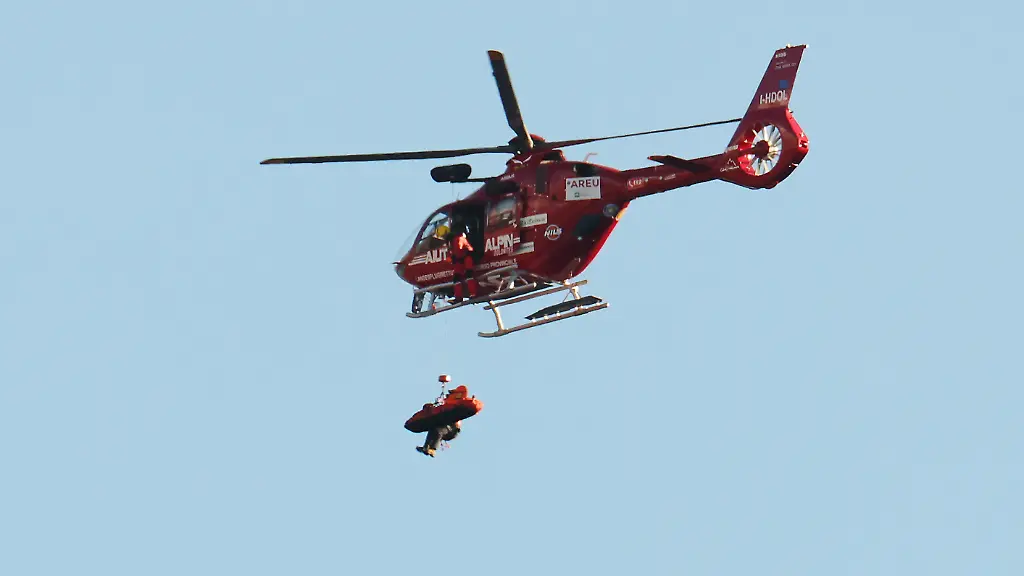 94de5a49e7be4a5f5ac4a129e54d43e3