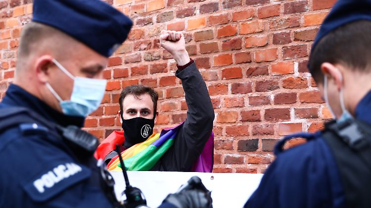 In Polen geraten Homosexuelle immer wieder unter staatlichen Druck.
