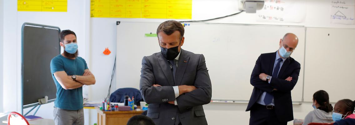 2021-04-26T100138Z_1301411144_RC2M3N90ESZB_RTRMADP_3_HEALTH-CORONAVIRUS-FRANCE-EDUCATION-MACRON.JPG